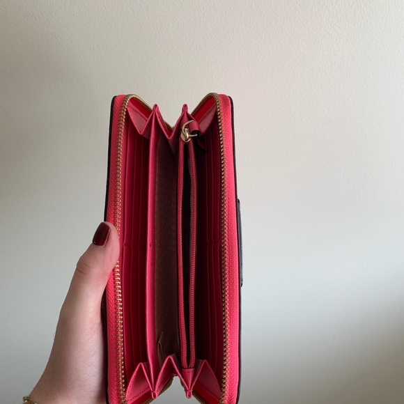 SOLD - Picture 7 of 7